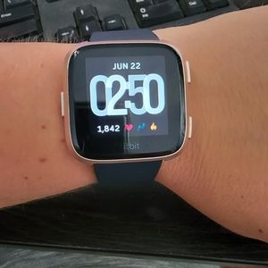 Rose Gold Fitbit Versa